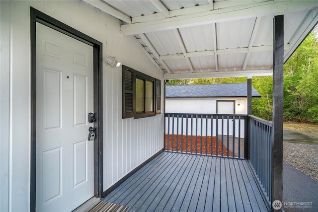 11101 Bingham Ave E, Tacoma, WA 98446 - view of wooden terrace