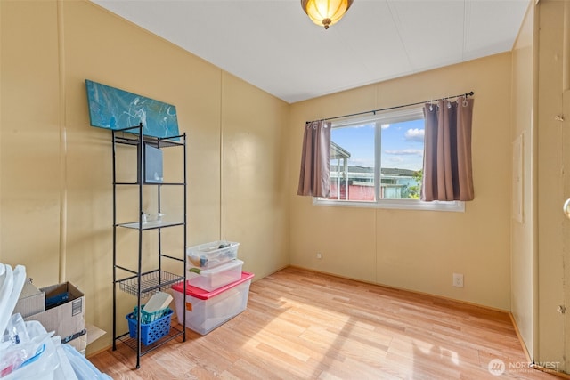 260 Ho Hum Ln, Aberdeen, WA 98520 - empty room featuring wood finished floors
