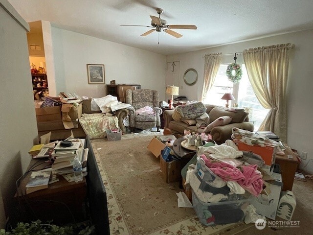 11410 127th St E Unit 185, Puyallup, WA 98374 - carpeted living area featuring a ceiling fan