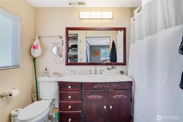108 2nd St SE, Rainier, WA 98576 - full bathroom with toilet and vanity