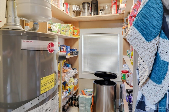 108 2nd St SE, Rainier, WA 98576 - pantry with water heater