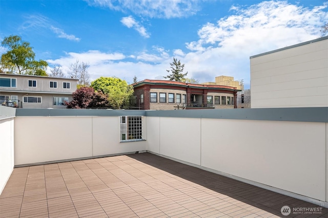 633 13th Ave E, Seattle, WA 98102 - view of patio / terrace featuring a balcony
