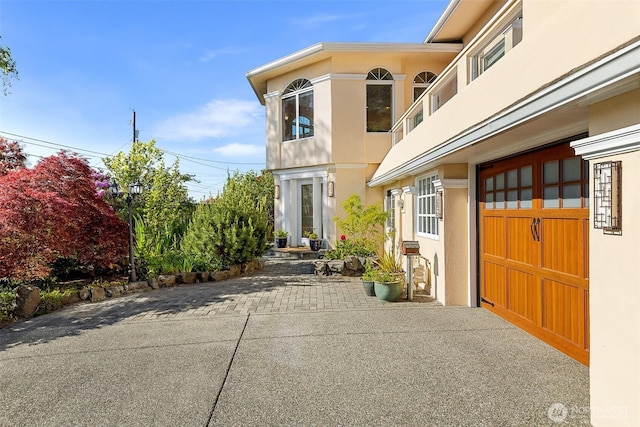 1550 N Narrows Dr, Tacoma, WA 98406 - view of front of home featuring stucco siding