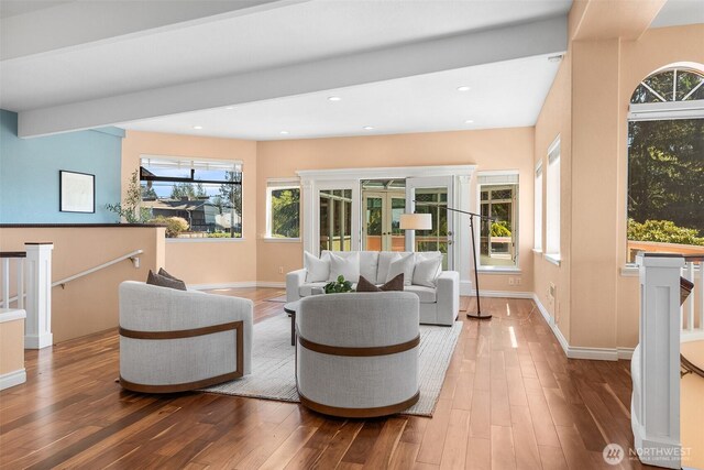 1550 N Narrows Dr, Tacoma, WA 98406 - living area featuring wood finished floors and recessed lighting