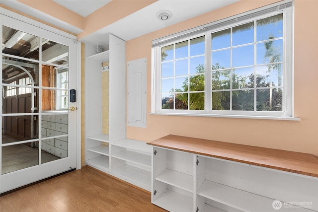 1550 N Narrows Dr, Tacoma, WA 98406 - mudroom with wood finished floors and healthy amount of natural light