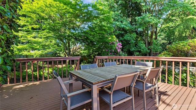 9824 NE 139th St, Kirkland, WA 98034 - wooden deck with a fenced backyard and outdoor dining area