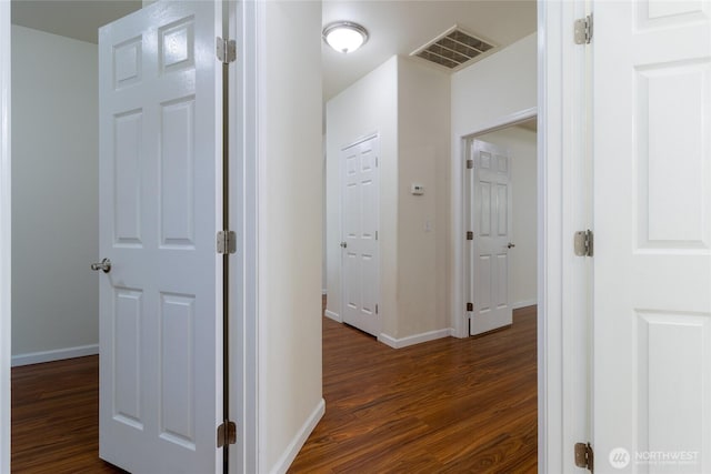 78 Cranbrook Ln, Walla Walla, WA 99362 - hallway featuring dark wood finished floors