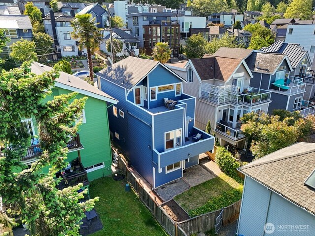 212 27th Ave E, Seattle, WA 98112 - aerial view of residential area