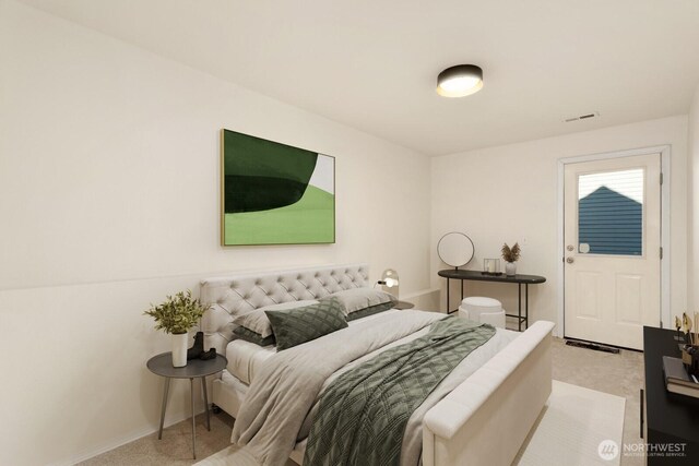 212 27th Ave E, Seattle, WA 98112 - bedroom with baseboards