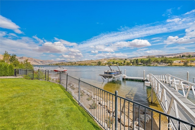 106 Shypoke Pl, Entiat, WA 98822 - dock area with a water and mountain view