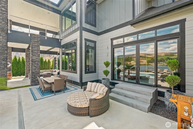 106 Shypoke Pl, Entiat, WA 98822 - view of patio with an outdoor hangout area and entry steps