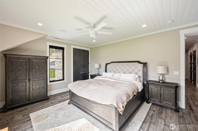 106 Shypoke Pl, Entiat, WA 98822 - bedroom with wood finished floors, recessed lighting, crown molding, ceiling fan, and baseboards