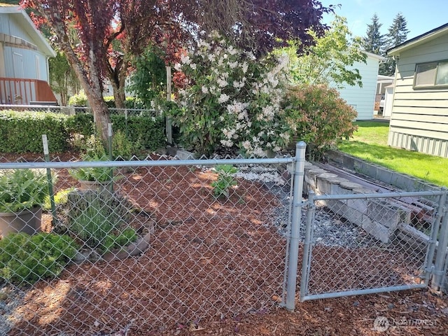 2200 196th St SE Unit 45, Bothell, WA 98012 - view of yard