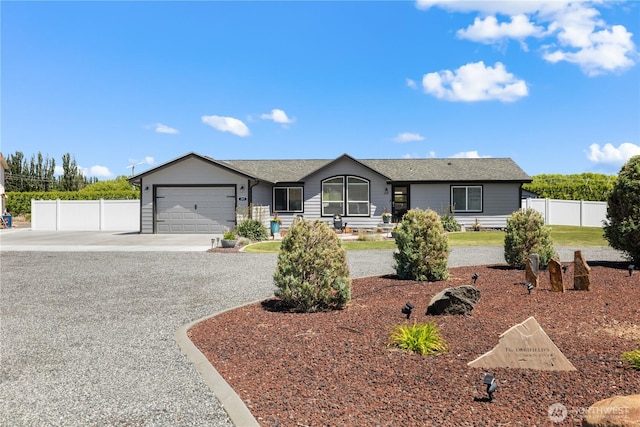 207 Moon River Vw SW, Mattawa, WA 99349 - ranch-style home featuring driveway and a garage