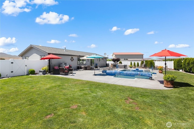 207 Moon River Vw SW, Mattawa, WA 99349 - view of swimming pool with a patio, a gate, and a jacuzzi