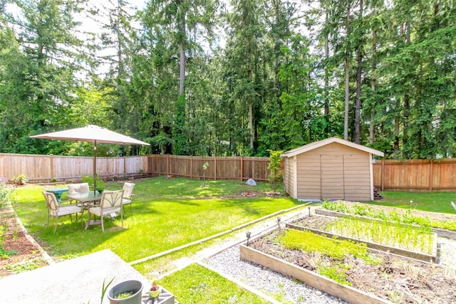 18909 SE 263rd St, Covington, WA 98042 - view of yard featuring a garden