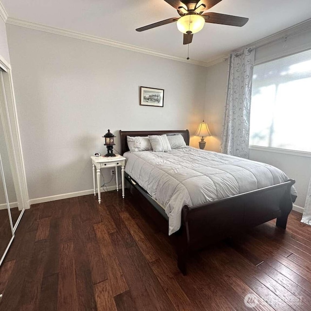 1436 Latham Ct, Dupont, WA 98327 - bedroom featuring hardwood / wood-style floors, crown molding, baseboards, and ceiling fan