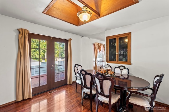 32232 7th Ave SW, Federal Way, WA 98023 - dining space with french doors, wood finished floors, and baseboards