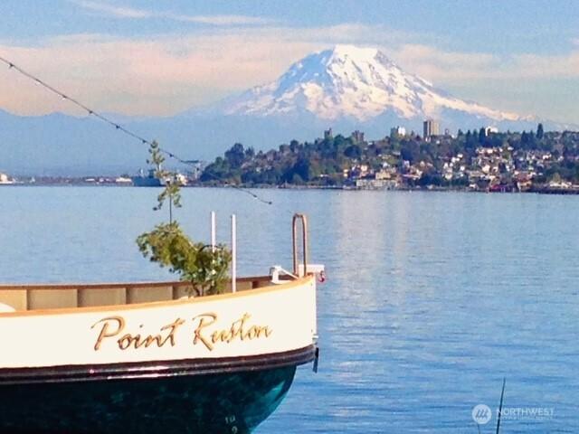 5105 Grand Loop Unit 107, Tacoma, WA 98407 - dock area featuring a water and mountain view