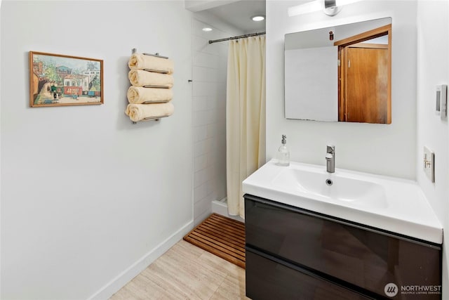 9767 Battle Point Dr NE, Bainbridge Island, WA 98110 - full bathroom featuring vanity and tiled shower