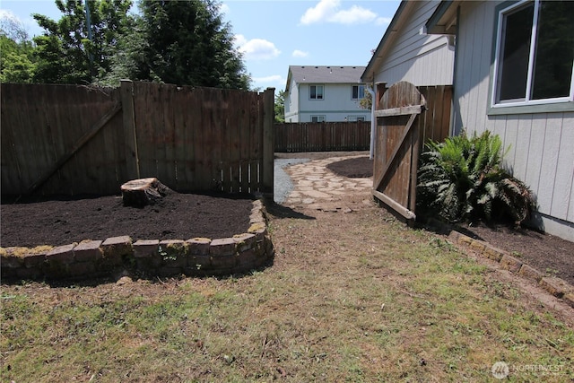 8422 NE 176th St, Arlington, WA 98223 - view of yard