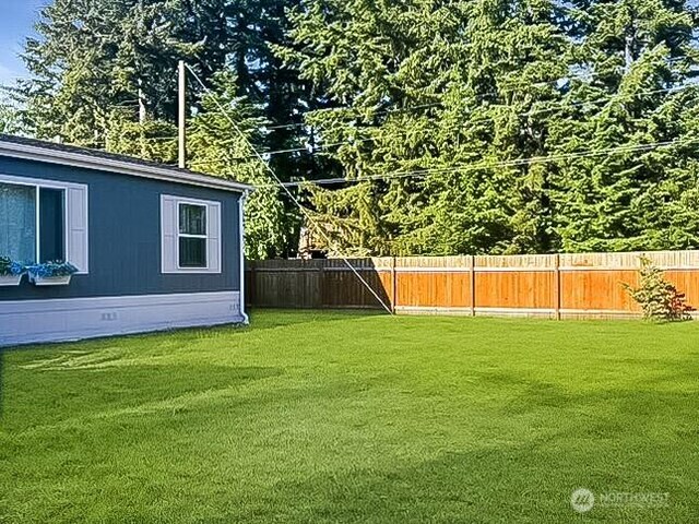 6240 Azure Way, Maple Falls, WA 98266 - view of yard