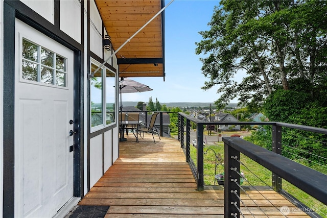 908 N Jeffries St, Aberdeen, WA 98520 - view of deck