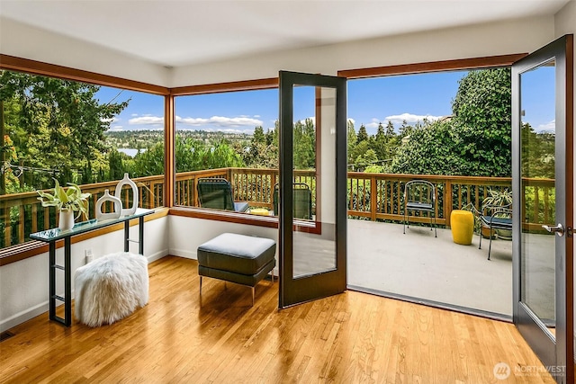 718 N 59th St, Seattle, WA 98103 - sunroom with french doors