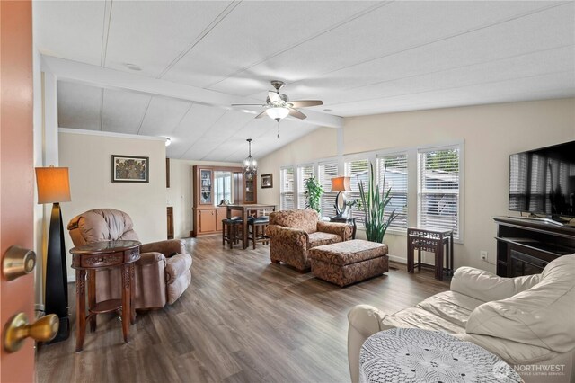 1427 100th St SW Unit 145, Everett, WA 98204 - living area featuring wood finished floors, ceiling fan, and baseboards