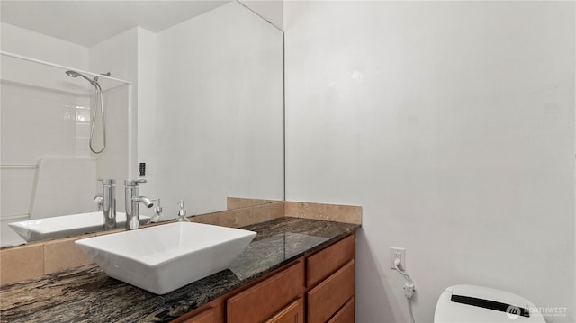 215 19th St, Gold Bar, WA 98251 - full bath with toilet, vanity, and shower / bath combination