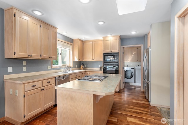 8 Far Summit Pl, Bellingham, WA 98229 - kitchen with black appliances, light brown cabinets, separate washer and dryer, light countertops, and recessed lighting