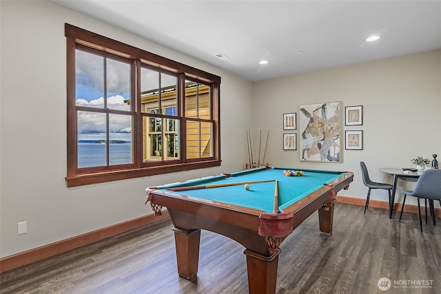 3430 Sevenich Dr, Everett, WA 98201 - recreation room featuring wood finished floors, baseboards, billiards, and recessed lighting
