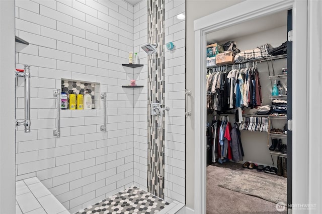 1116 NE 14th Way, Battle Ground, WA 98604 - full bathroom with a stall shower and a walk in closet