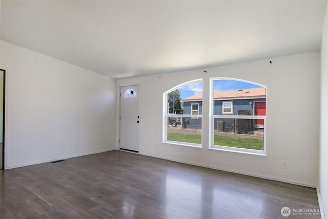 524 New Gate Dr, Prosser, WA 99350 - spare room with wood finished floors and baseboards