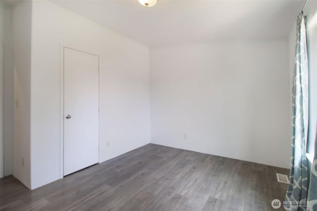 524 New Gate Dr, Prosser, WA 99350 - unfurnished room with wood finished floors