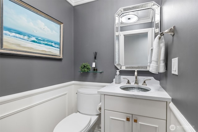 20520 NE 35th Pl, Sammamish, WA 98074 - half bathroom featuring toilet and vanity