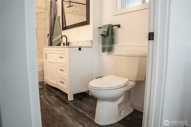 5363 Reese Hill Rd, Sumas, WA 98295 - full bath with vanity, toilet, wood finished floors, and shower / bath combination