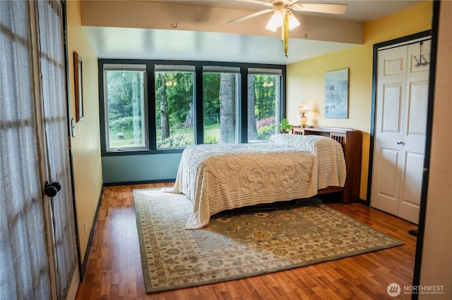 5363 Reese Hill Rd, Sumas, WA 98295 - bedroom featuring wood finished floors and a ceiling fan