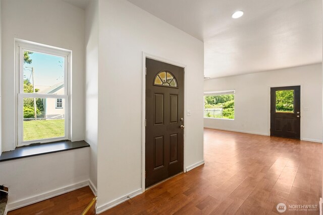 12 Fairgrounds Rd, Skamokawa, WA 98647 - entrance foyer featuring wood finished floors and baseboards