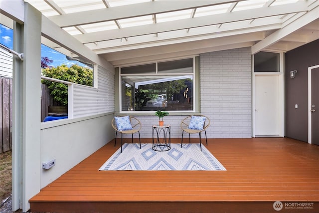 3907 SW 102nd St, Seattle, WA 98146 - view of wooden deck