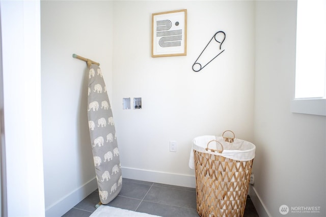 12215 Des Moines Memorial Dr S Unit A, Burien, WA 98168 - bathroom featuring baseboards and tile patterned flooring