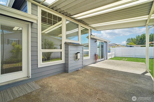 302 Oak St SW, Orting, WA 98360 - view of patio