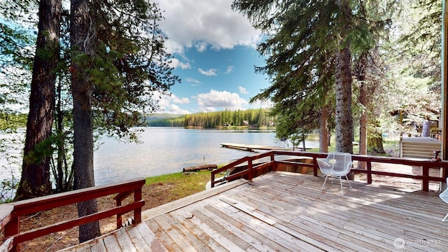 90B Moore Dr, Riverside, WA 98849 - wooden terrace with a water view