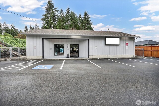 8402 57th Ave E, Puyallup, WA 98371 - view of uncovered parking lot