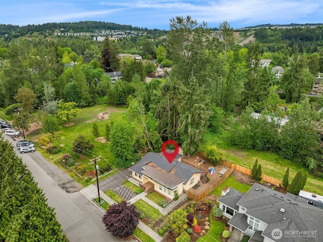 740 4th Ave NW, Issaquah, WA 98027 - bird's eye view of a heavily wooded area