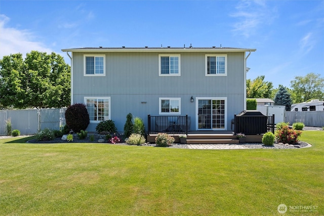 7690 Mcdougall Ave NE, Moses Lake, WA 98837 - back of house with a deck