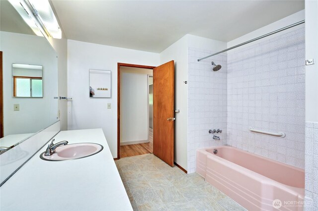 434 T St, Port Townsend, WA 98368 - full bathroom with washtub / shower combination and vanity