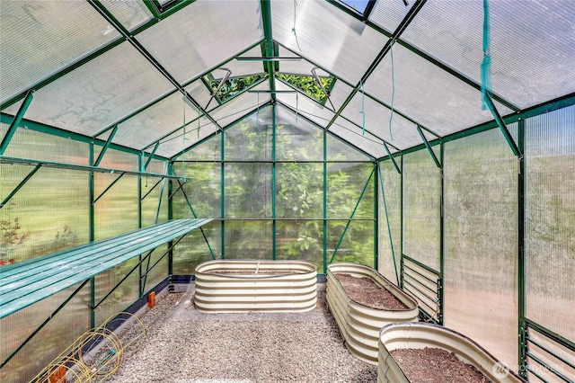 434 T St, Port Townsend, WA 98368 - sunroom / solarium featuring vaulted ceiling