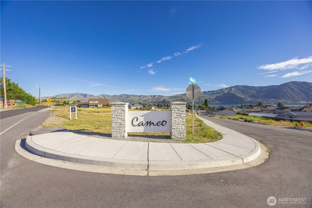 25 Sailing Hawk Ln, Manson, WA 98831