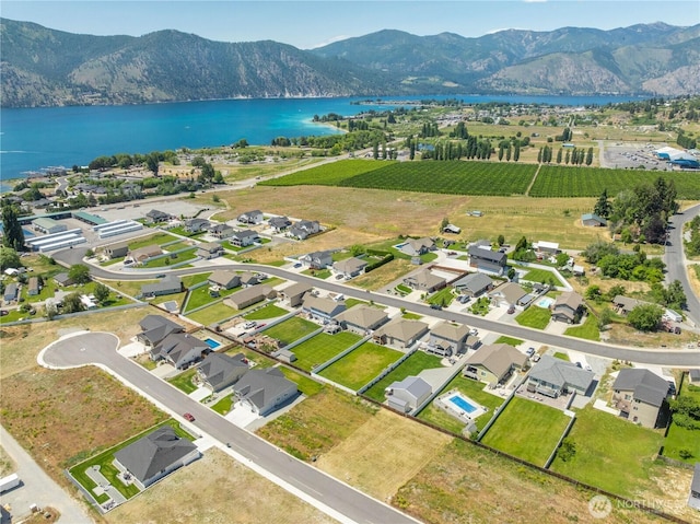 25 Sailing Hawk Ln, Manson, WA 98831